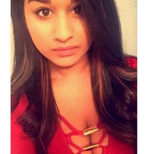 Meet your Posher, Cynthia